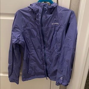 Columbia rain jacket with hood purple medium m